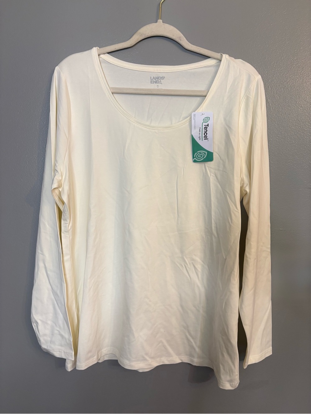 Lands' End Women's Cream Long-Sleeve Scoop Neck Top size XL BNWT